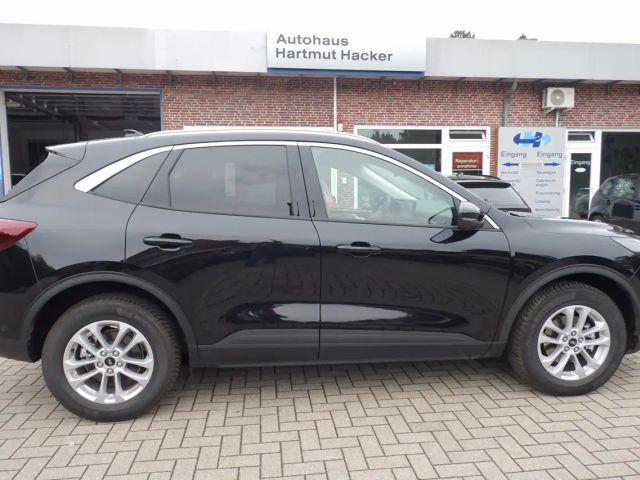 Ford Kuga Hybrid Titanium