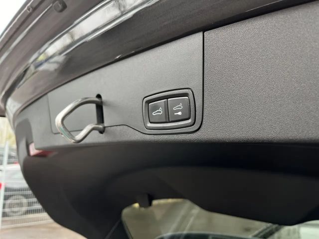 Porsche Taycan 4S Cross Turismo