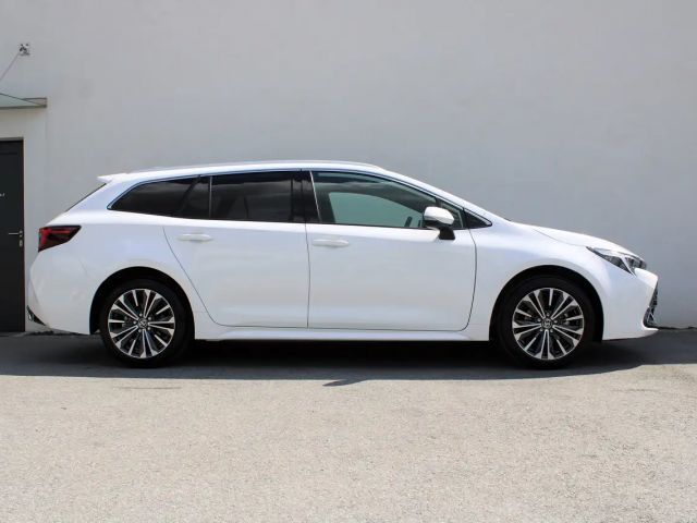 Toyota Corolla Active Hybride