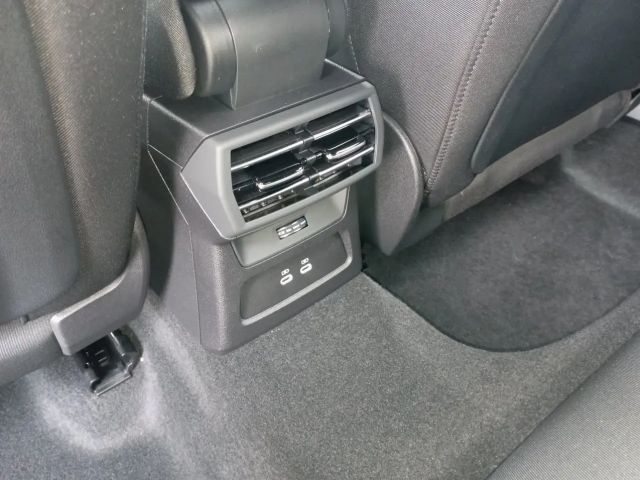 Audi A3 30 TFSI Sedan