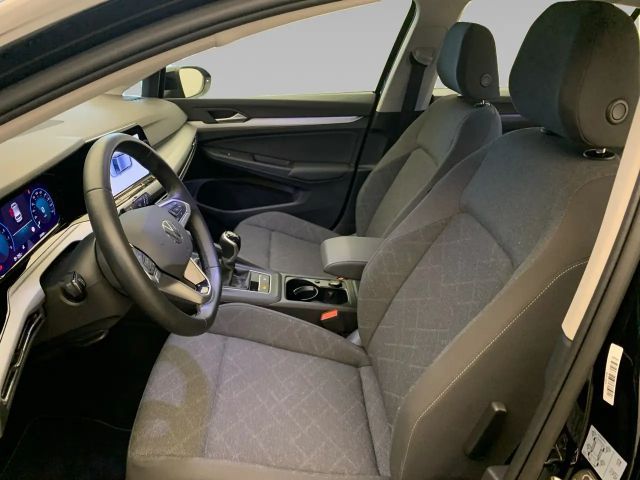 Volkswagen Golf 1.5 TSI Golf VIII Life