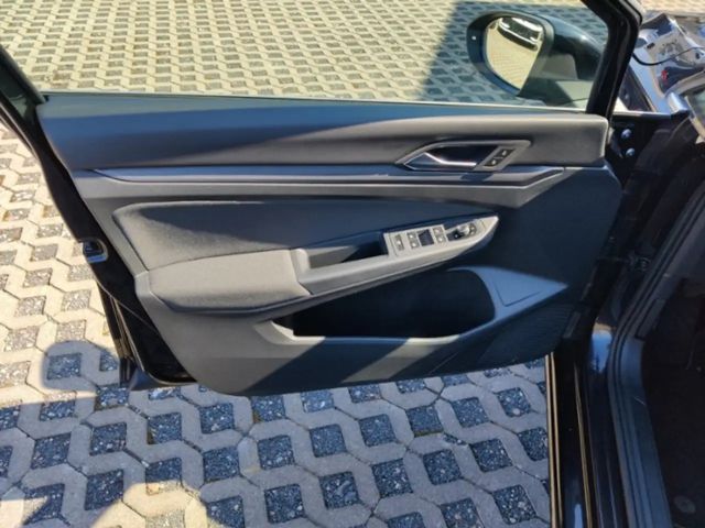 Volkswagen Golf 1.5 TSI Golf VIII Style