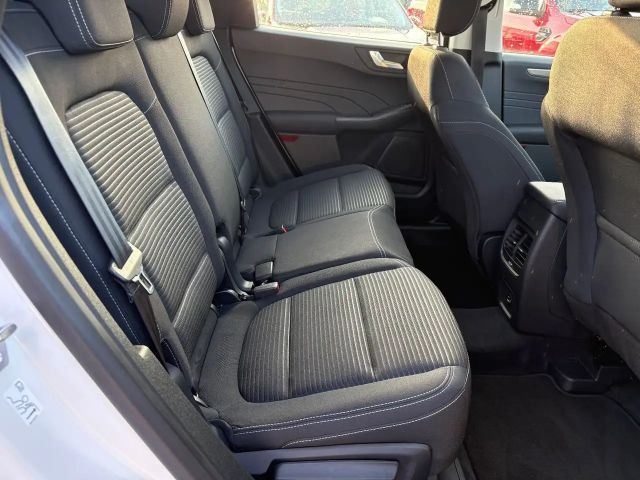 Ford Kuga Plug in Hybrid Titanium