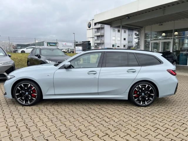 BMW 330 M-Sport Touring xDrive