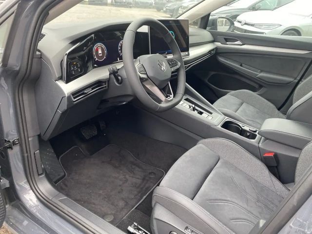 Volkswagen Golf Business DSG Variant