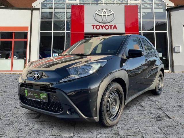 Toyota Aygo X 1.0 VVT-i Hatchback Play