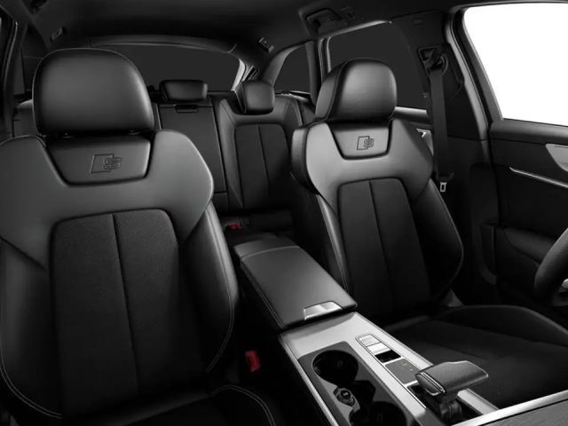 Audi A6 45 TFSI Avant Quattro S-Line