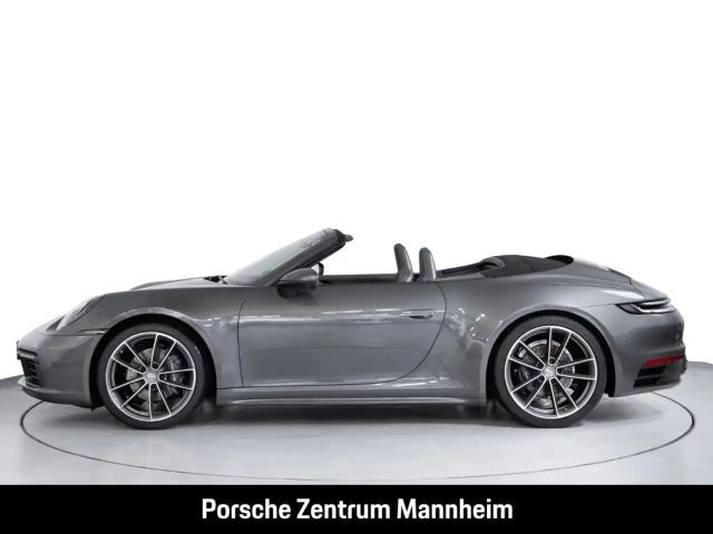 Porsche 992 Cabrio Carrera