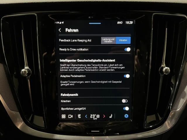 Volvo V60 AWD Dark Plus Recharge T6