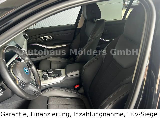 BMW 330 330e Sport Line Touring