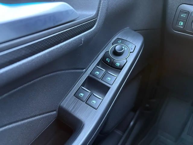 Ford Kuga Plug in Hybrid ST Line