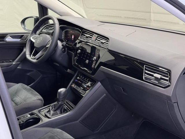 Volkswagen Touran 2.0 TDI DSG Highline Style