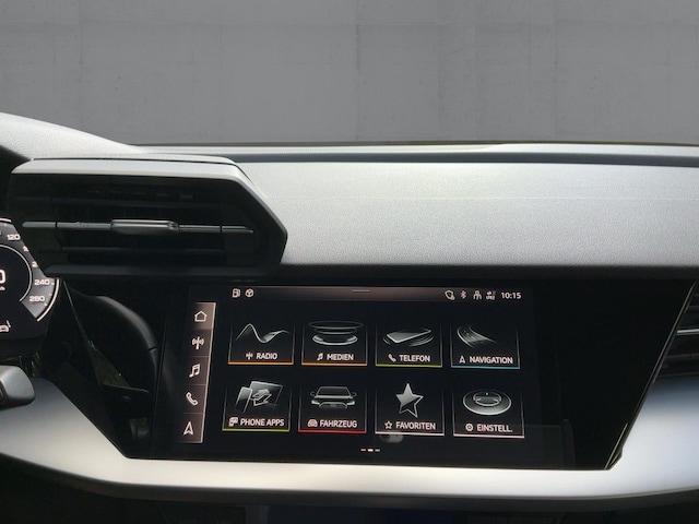 Audi A3 30 TFSI S-Tronic Sedan