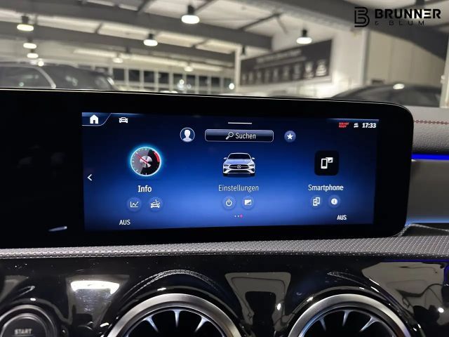 Mercedes-Benz CLA 180 AMG Line Coupé