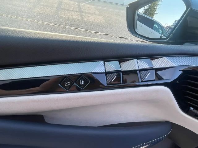 DS N°4 E-Tense Jules Verne