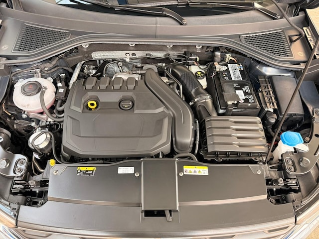 Volkswagen T-Roc 1.5 TSI DSG Sport