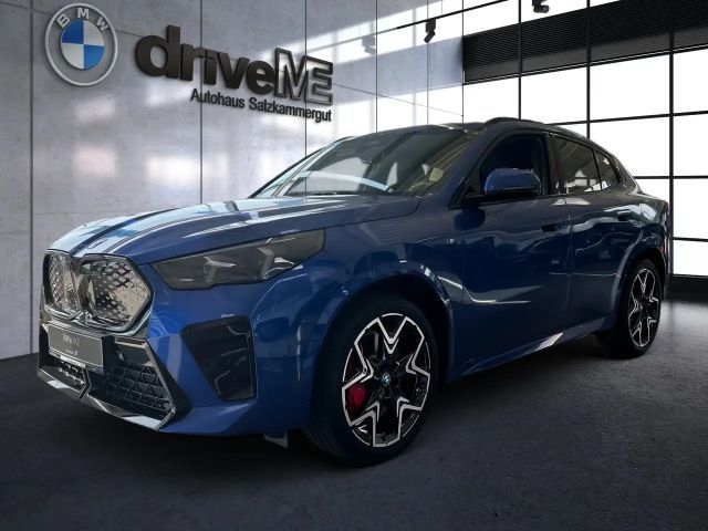 BMW iX2 eDrive20