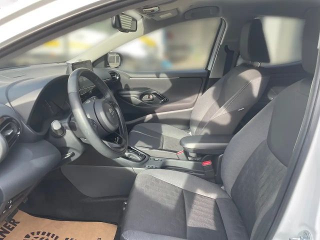 Toyota Yaris Active Hybride