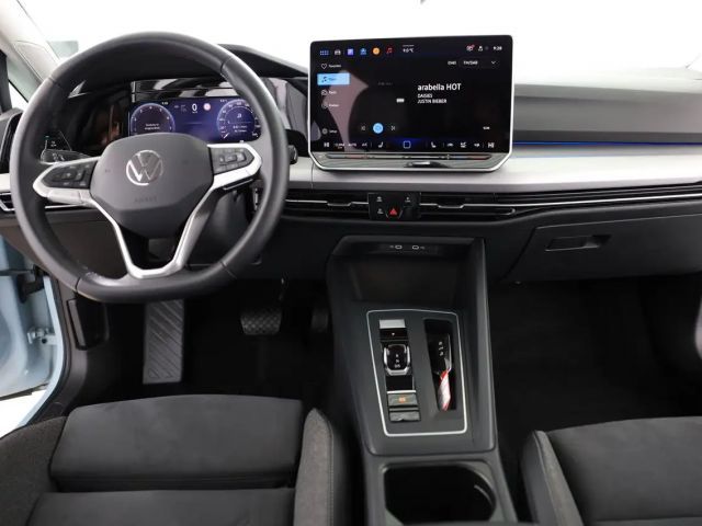 Volkswagen Golf DSG Life