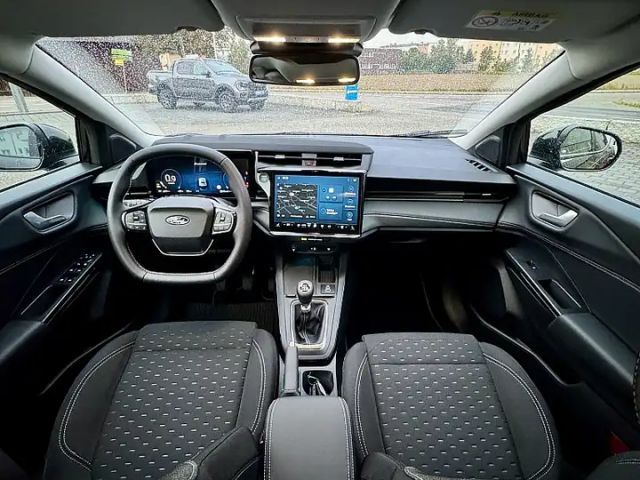 Ford Puma EcoBoost Titanium