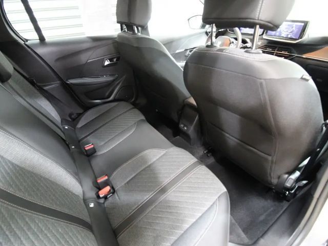 Peugeot 208 Allure Pack PureTech