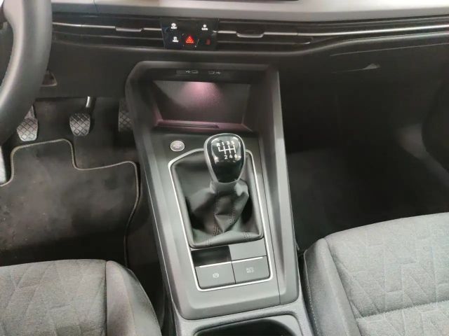 Volkswagen Golf 1.5 TSI Life Variant