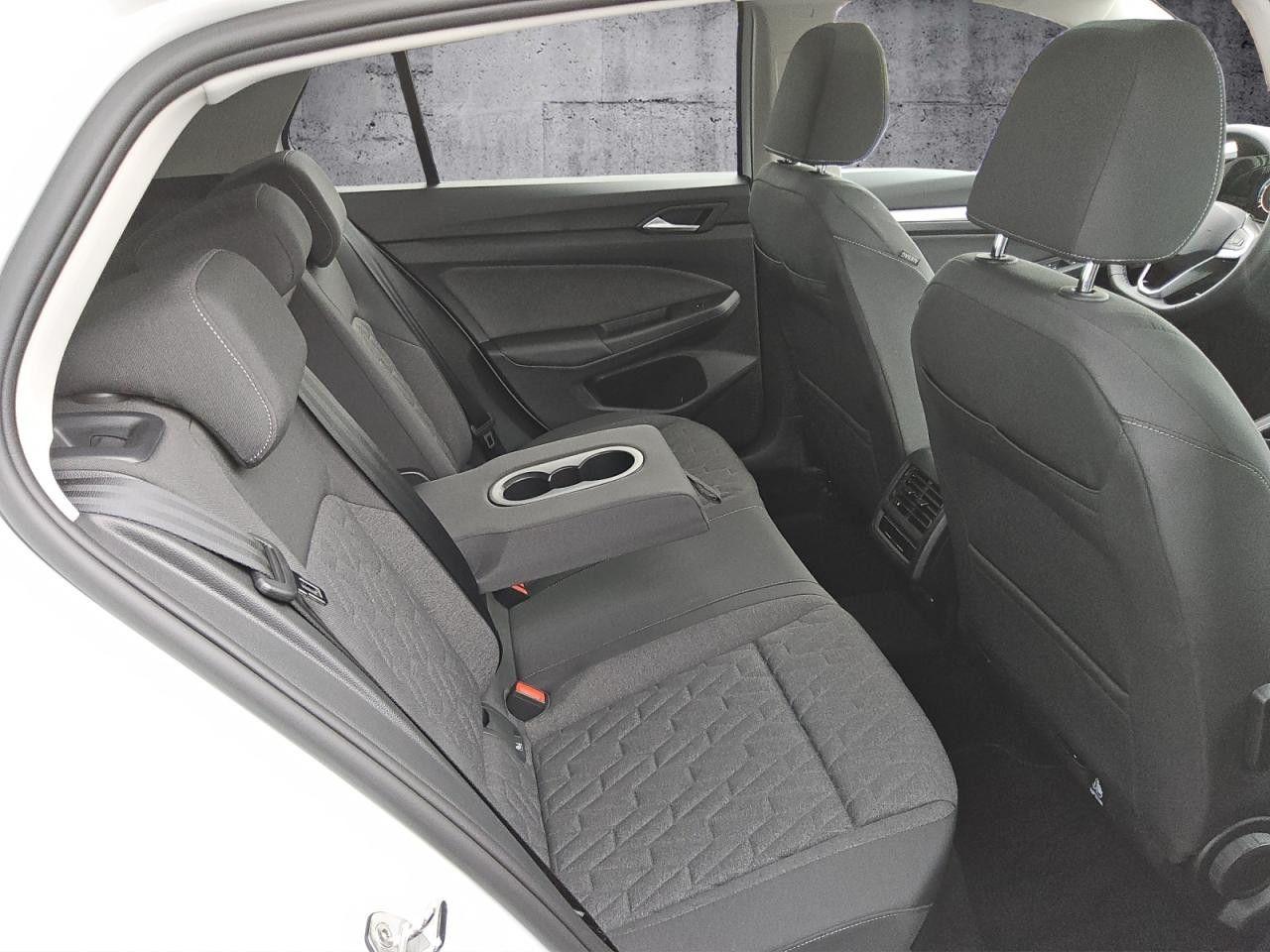 Volkswagen Golf 1.5 TSI Golf VIII Life