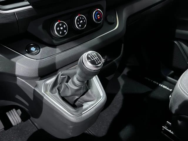 Nissan Primastar L1H1 Tekna dCi 150