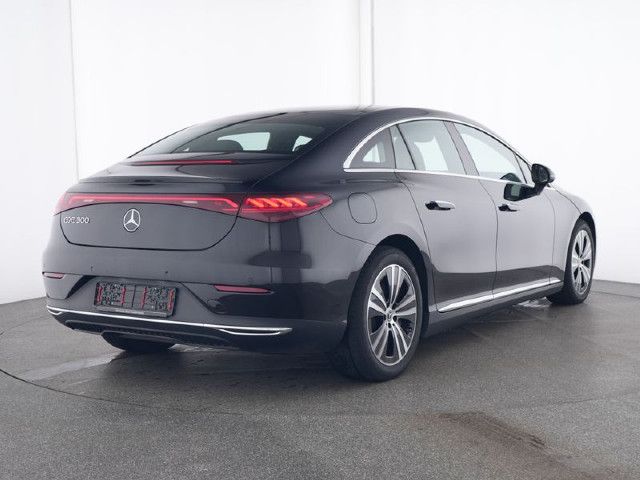 Mercedes-Benz EQE 300 Sedan