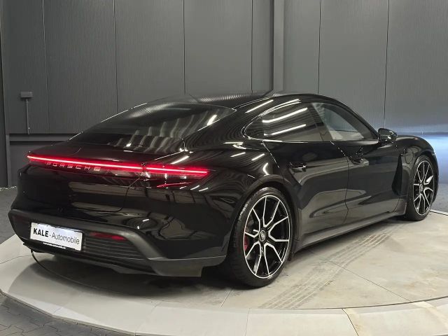 Porsche Taycan 4S