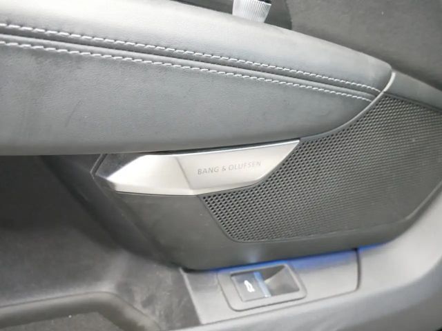 Audi RS e-tron GT MATRIX PANO HEAD-UP B&O 360° 4xSHZ