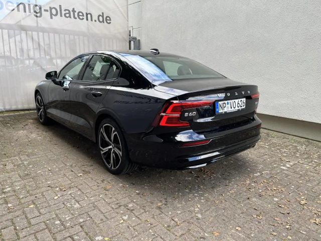 Volvo S60 Dark Plus