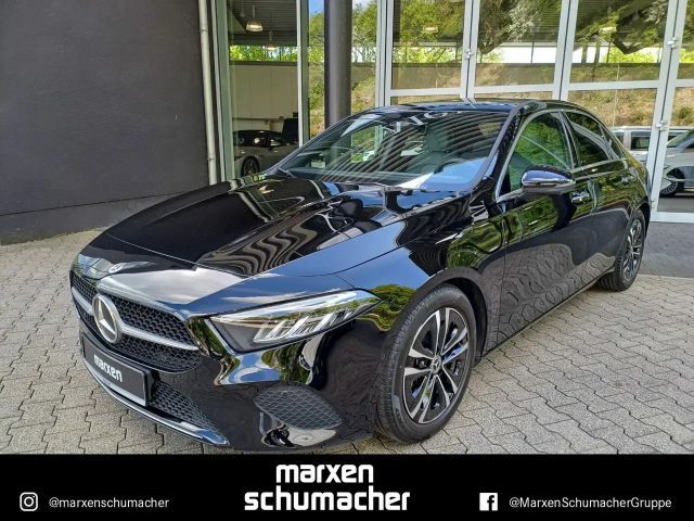 Mercedes-Benz A 220 4MATIC Progressive