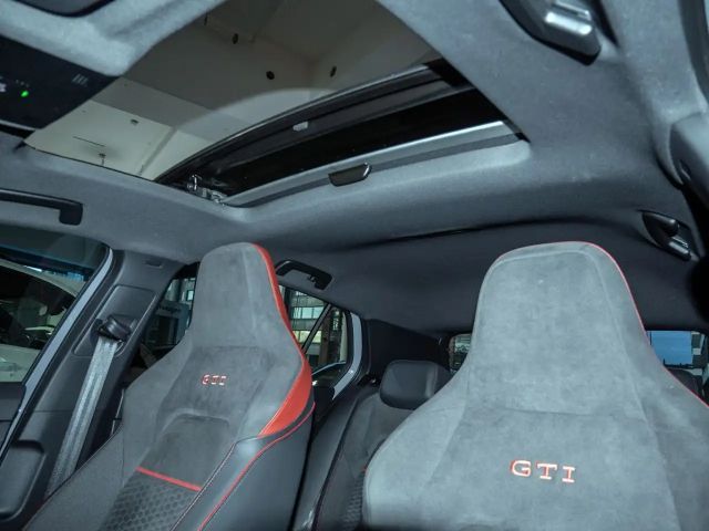 Volkswagen Golf 2.0 TSI GTI Golf VIII