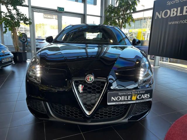 Alfa Romeo Giulietta Basis KLIMA NAVI