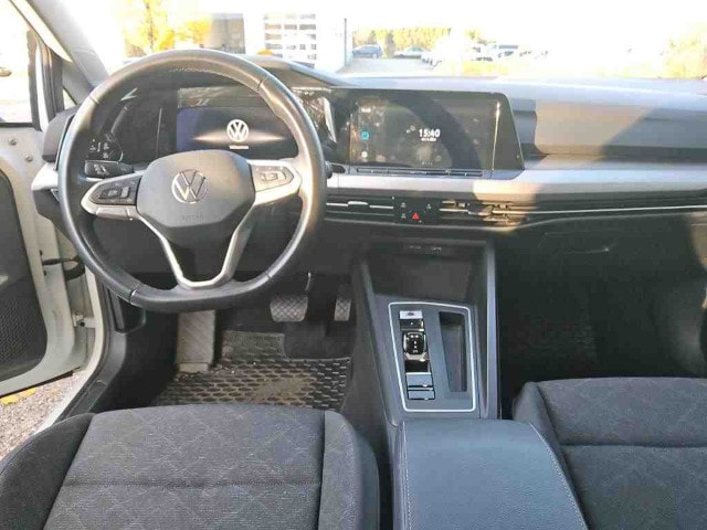 Volkswagen Golf 2.0 TDI DSG Life Variant