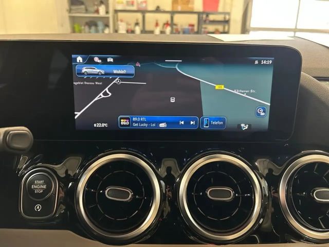 Mercedes-Benz B 200 Progressive