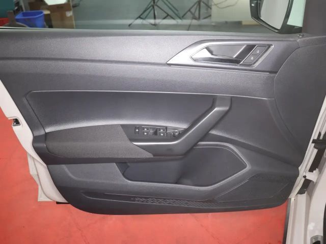 Volkswagen Polo 2.0 TSI DSG GTI