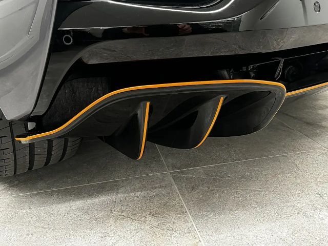 McLaren Artura Spider