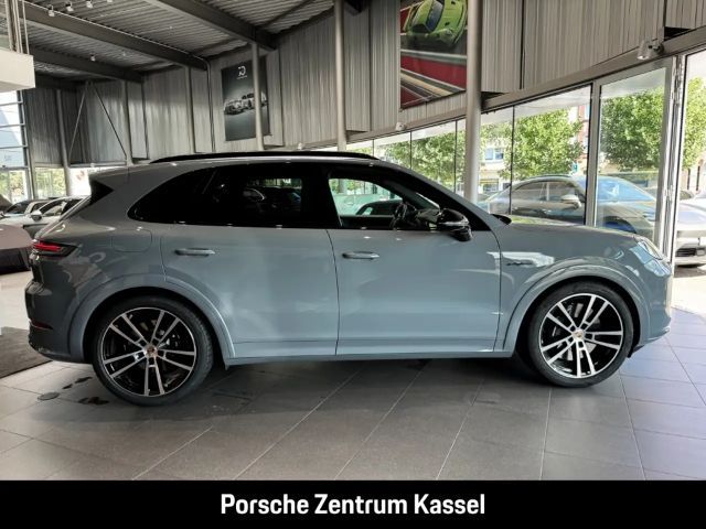 Porsche Cayenne E-Hybrid Turbo