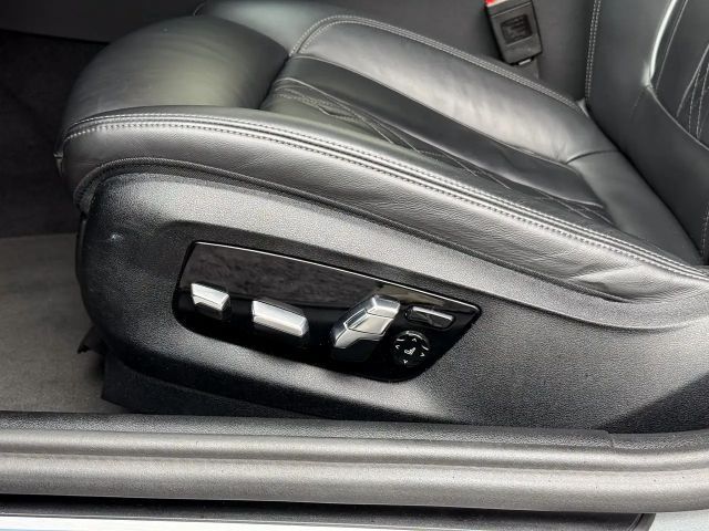 BMW 545 545e Sedan xDrive