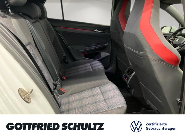 Volkswagen Golf 2.0 TSI DSG Golf VIII