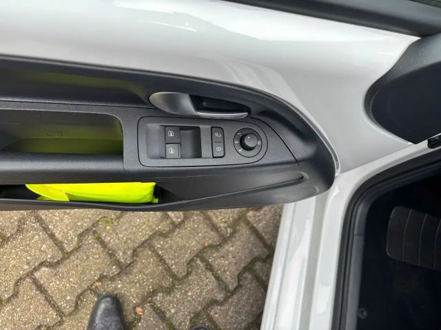 Volkswagen up! Move Move up!