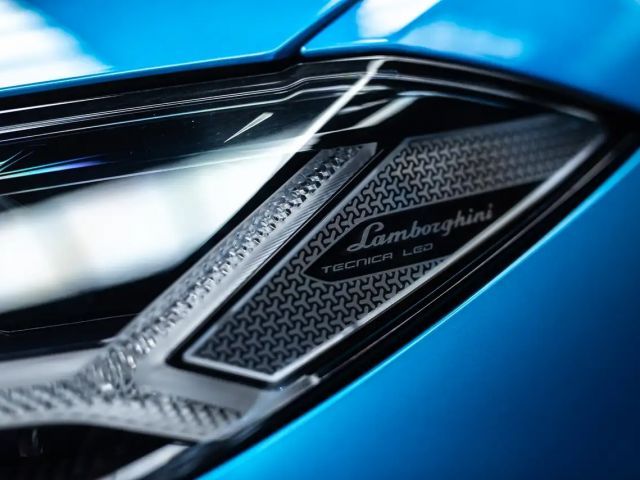 Lamborghini Urus Performante