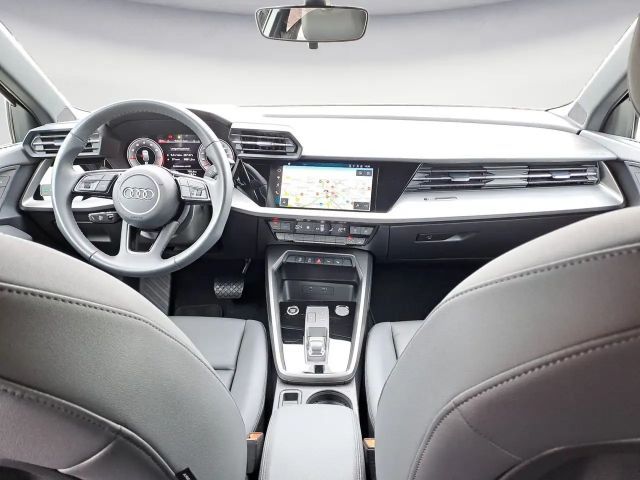 Audi A3 35 TFSI S-Tronic Sedan