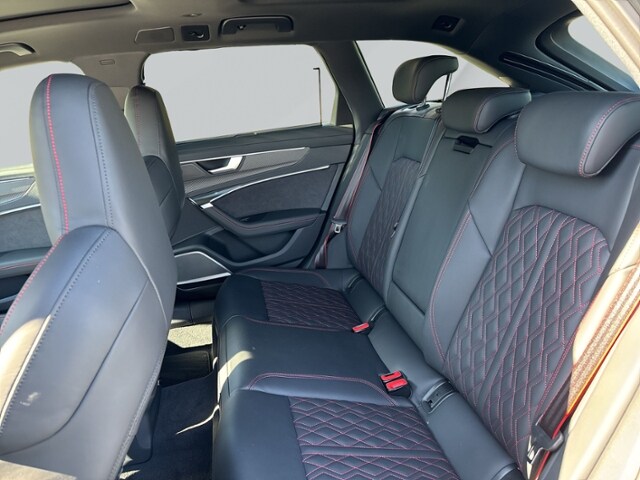 Audi S6 Avant Quattro