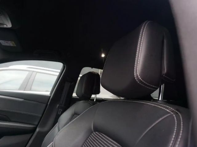 Renault Talisman Life