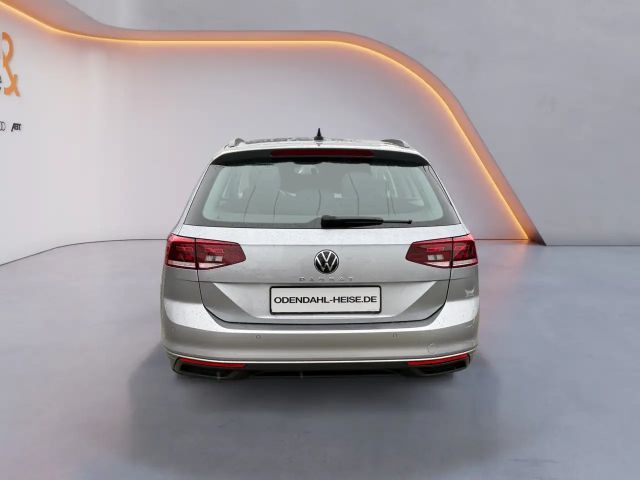 Volkswagen Passat 1.5 TSI Business DSG Variant