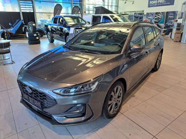 Ford Focus ST Line Wagon