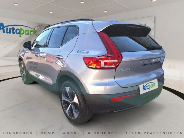 Volvo XC40 Dark Plus